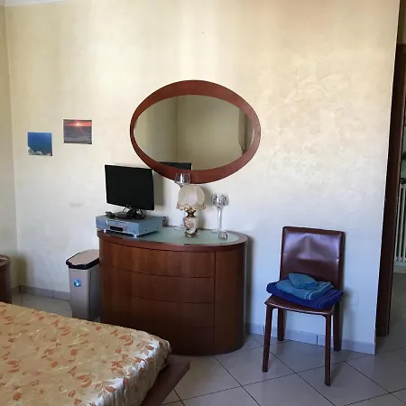 Camerellina Проживание в семье